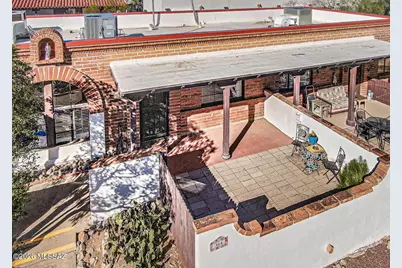 364 S Paseo Lobo #C, Green Valley, AZ 85614 - Photo 2