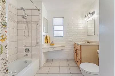 364 S Paseo Lobo #C, Green Valley, AZ 85614 - Photo 16