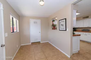 6759 E Hawk Dr, Tucson, AZ 85730 - Photo 26