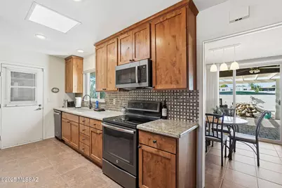 1151 N Paseo Del Cervato, Green Valley, AZ 85614 - Photo 14