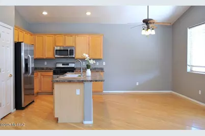 5553 W Carriage Drive, Tucson, AZ 85742 - Photo 10