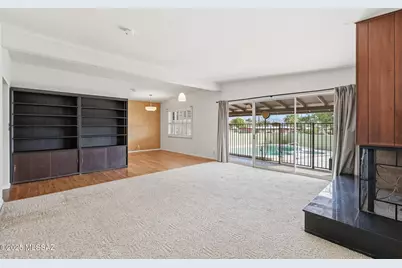 6950 E Hawthorne Street, Tucson, AZ 85710 - Photo 8