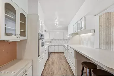 6950 E Hawthorne Street, Tucson, AZ 85710 - Photo 14