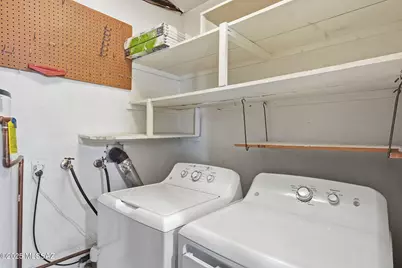 6950 E Hawthorne Street, Tucson, AZ 85710 - Photo 34