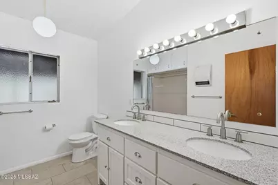 6950 E Hawthorne Street, Tucson, AZ 85710 - Photo 32