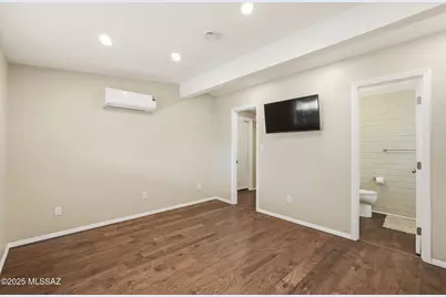 6950 E Hawthorne Street, Tucson, AZ 85710 - Photo 36