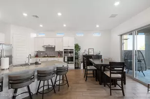 10869 N Stonebridge Dr, Tucson, AZ 85742 - Photo 12