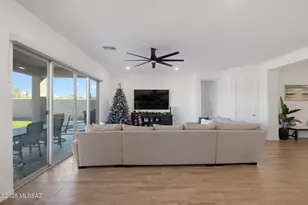 10869 N Stonebridge Dr, Tucson, AZ 85742 - Photo 10