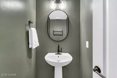 9596 S Miller Flats Drive, Tucson, AZ 85747 - Photo 22