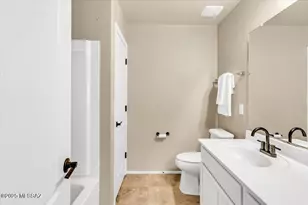 9596 S Miller Flats Dr, Tucson, AZ 85747 - Photo 34