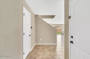 9596 S Miller Flats Dr, Tucson, AZ 85747 - Photo 8