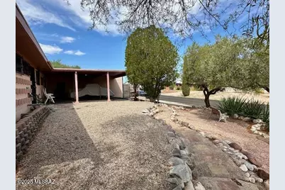 6960 E Oberlin Drive, Tucson, AZ 85710 - Photo 2