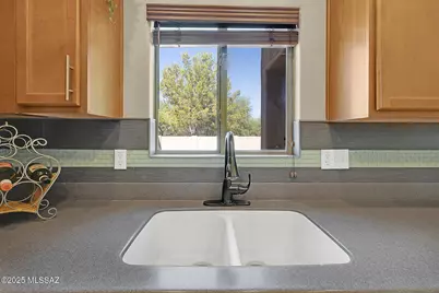 1007 E Mount Shibell Drive, Sahuarita, AZ 85629 - Photo 16