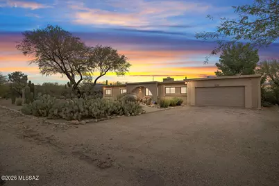 9100 E Kayenta Drive, Tucson, AZ 85749 - Photo 2
