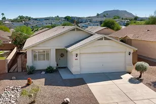 1382 N Thunder Ridge Dr, Tucson, AZ 85745 - Photo 4