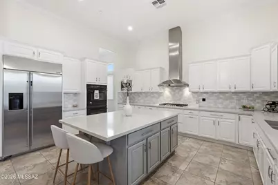 13675 N Napoli Way, Oro Valley, AZ 85755 - Photo 32