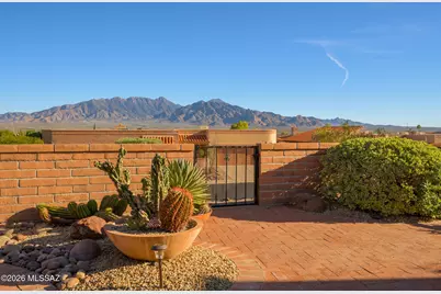 3831 S Via De La Urraca, Green Valley, AZ 85622 - Photo 1