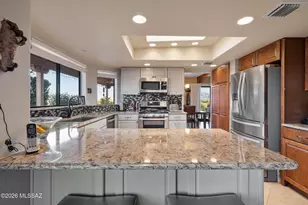 3831 S Via De La Urraca, Green Valley, AZ 85622 - Photo 10