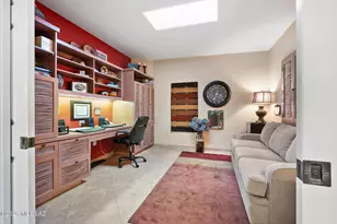 3831 S Via De La Urraca, Green Valley, AZ 85622 - Photo 14