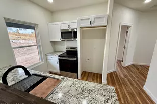 1383 N Saddleback Cir, Tombstone, AZ 85638 - Photo 14