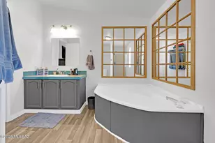 12550 W Mile Wide Rd, Tucson, AZ 85743 - Photo 28