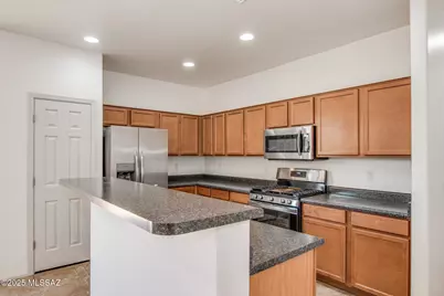 6837 W Leeward Cove Way, Tucson, AZ 85757 - Photo 16