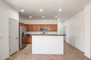 6837 W Leeward Cove Way, Tucson, AZ 85757 - Photo 18