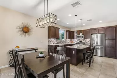 825 N Copper View Drive, Green Valley, AZ 85614 - Photo 14