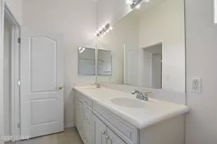 12736 N Gentle Rain Dr, Marana, AZ 85658 - Photo 28