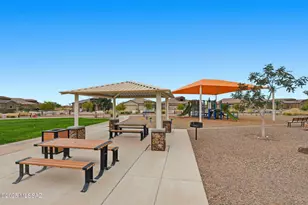 8862 W Baja Fairy Dr, Marana, AZ 85653 - Photo 44