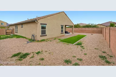 8862 W Baja Fairy Drive, Marana, AZ 85653 - Photo 38
