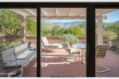 14032 N Green Tree Drive, Oro Valley, AZ 85755 - Photo 2