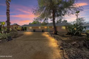 4334 E 14th St, Tucson, AZ 85711 - Photo 2