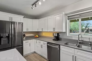 4334 E 14th St, Tucson, AZ 85711 - Photo 8