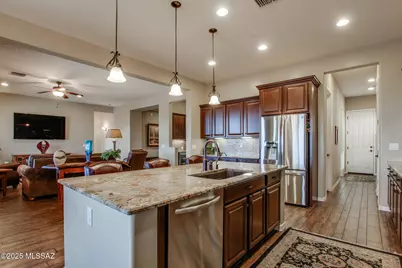 6573 W Whispering Windmill Lane, Marana, AZ 85658 - Photo 14