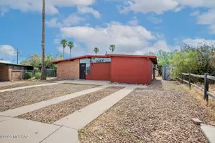 7164 E Port Au Prince Pl, Tucson, AZ 85710 - Photo 2