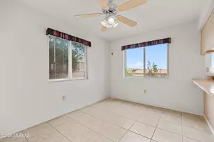 1739 W Circulo De La Pinata, Green Valley, AZ 85622 - Photo 10