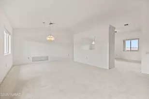 1739 W Circulo De La Pinata, Green Valley, AZ 85622 - Photo 6