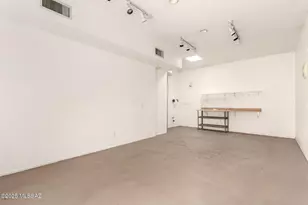 915 N Tucson Blvd, Tucson, AZ 85716 - Photo 28