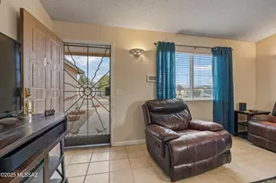 1709 W Applecreek Pl, Tucson, AZ 85746 - Photo 4