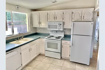 1011 W 1st Avenue, San Manuel, AZ 85631 - Photo 6