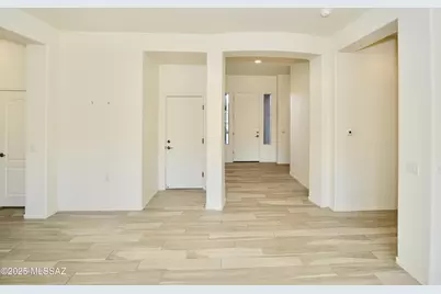 2075 W Demetrie Canyon Drive, Green Valley, AZ 85622 - Photo 16