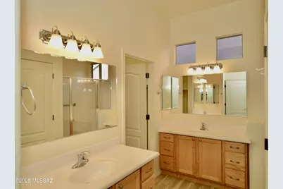 2075 W Demetrie Canyon Drive, Green Valley, AZ 85622 - Photo 22