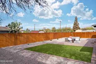 829 N Catalina Ave, Tucson, AZ 85711 - Photo 12