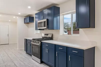 918 N Columbus Boulevard, Tucson, AZ 85711 - Photo 14