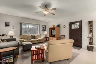 1306 W Camino Lucientes, Green Valley, AZ 85622 - Photo 8