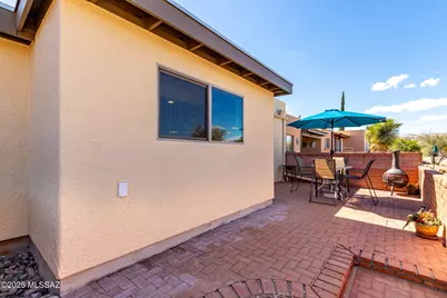 1306 W Camino Lucientes, Green Valley, AZ 85622 - Photo 30