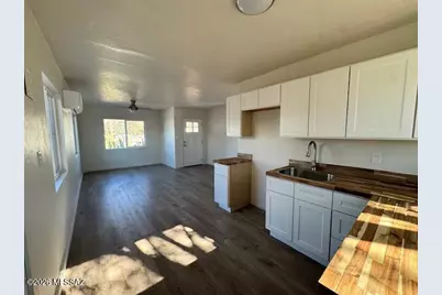 240 E Delano Street, Tucson, AZ 85705 - Photo 10