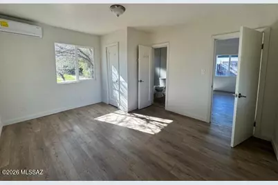 240 E Delano Street, Tucson, AZ 85705 - Photo 16