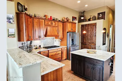 950 W Placita El Cueto, Green Valley, AZ 85622 - Photo 6